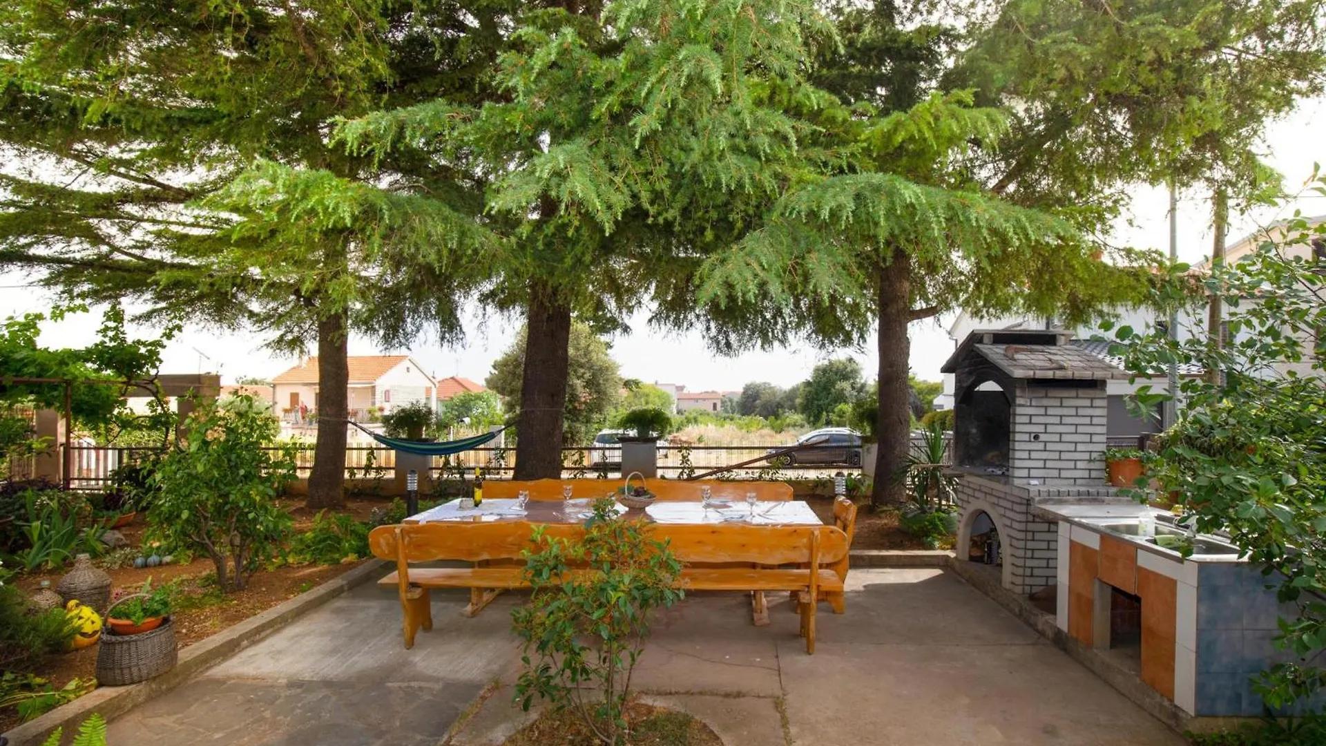 Pool Apartment Bakija 2 - Happy Rentals Pakoštane